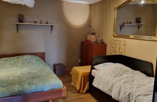 Liege Bed & Breakfast | Gee shares her home