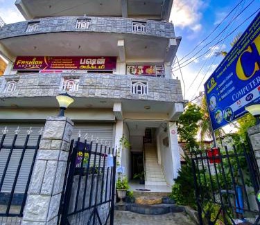 Jaffna House | Geesh Residence : Rooms in Jaffna