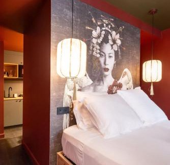 Villette Gare Apartment | Geisha Studio design, romantisme et parking