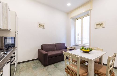 Quartieri Spagnoli Apartment | Gelso Complex Studios and Flat by Napoliapartments