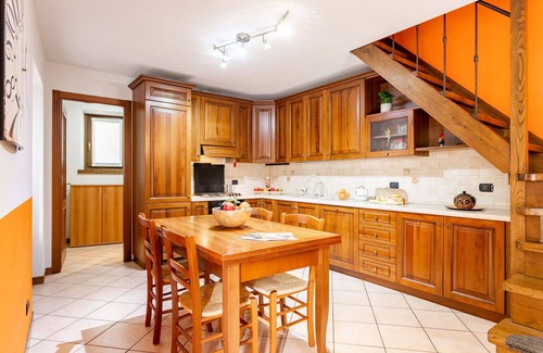 Stazzona Apartment | Gelsomino Stone, Lovely 2 Br House By Halldis