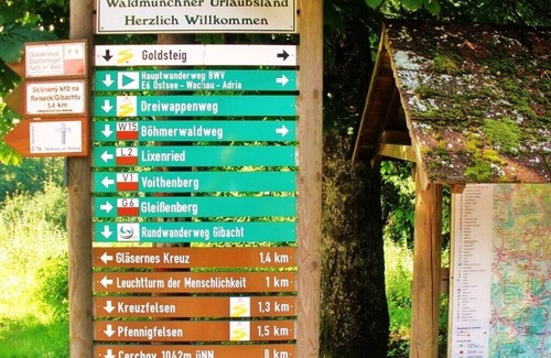 Herzogau Apartment | Gemütlich und liebevoll eingerichtete 48qm Wohnung für bis zu 4 Personen