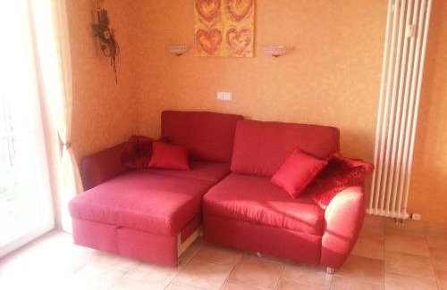 Redewisch Apartment | Gemütliche Ferienwohnung in Redewisch mit Garten