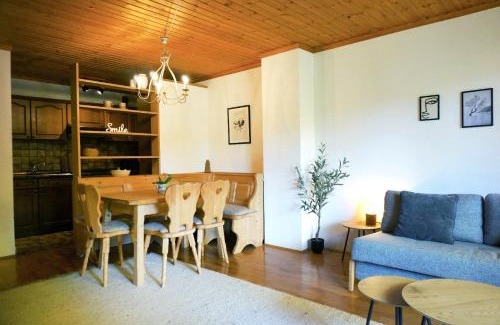 Zwiesel Apartment | Gemütliche Ferienwohnung mit Blick ins Grüne