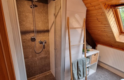Neunkirchen Apartment | Gemütliche Ferienwohnung im Herzen der Vulkaneifel - Nahe Nürburgring