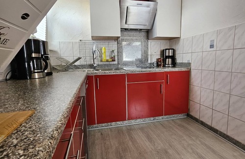 Offenburg Apartment | Gemütliche Zwei Zimmer Wohnung mit Küche und Terrasse