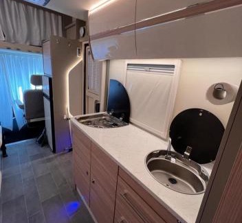 Pansheide Apartment | Gemütlicher Camper-Wiesnnah