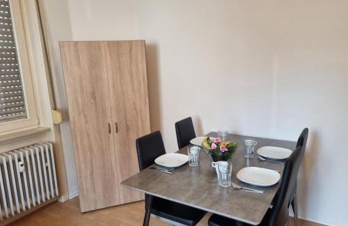 Offenbach am Main Apartment | Gemütliches 3 Zimmer Apartment mit Küche