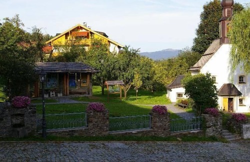 Rabenstein Apartment | Gemütliches Appartement mit kombinierten Wohn- und Schlafbereich