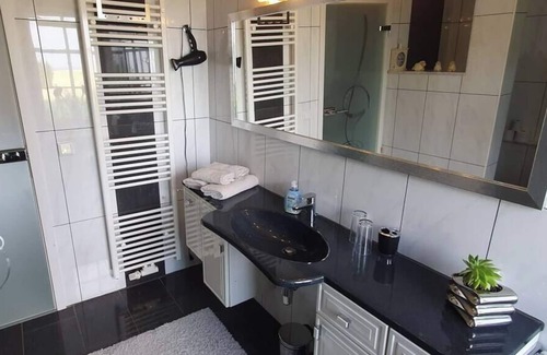 Moehnesee Apartment | Gemütliches Doppelzimmer