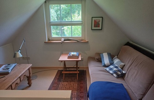 Eckwarden House | Gemütliches Haus mit Sauna in Großem Garten,1km zum Meer. Haustierfreundlich!