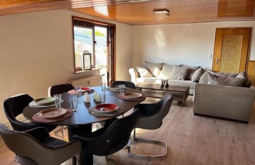Groß Vollstedt Apartment | Gemütliches Zweibett-Zimmer in Schleswig-Holstein - ideal für Monteure und Geschäftsreisende, Gemeinschaftsbad Zimmer Nr 5