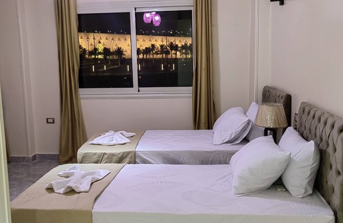 Al Haram Hotel | Gem & pyramids Front
