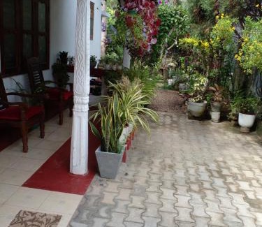 Midigama House | Gem Villa