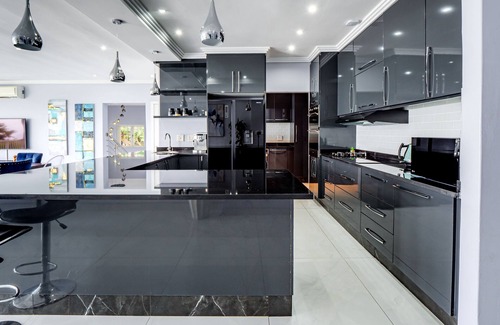Durban North House | Gemmell Place - Four Bedroom House, Sleeps 8