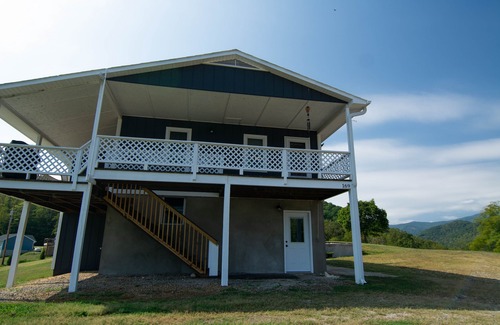 Candler House | GemStone in the Sky at CreekStone