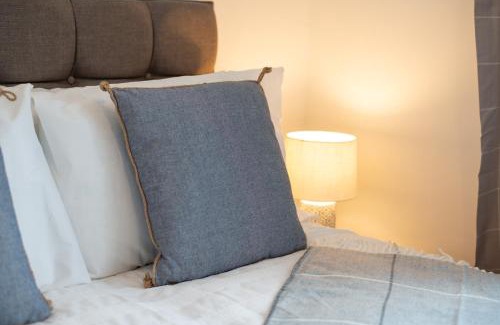 Landore Apartment | Generous House near The Liberty Stadium
