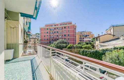 Quinto al Mare Apartment | Genova bright apartment near the beach