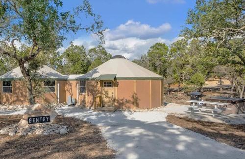 Canyon Lake House | Gentry- Luxury Yurt-Cabin - Family Glamping Canyon Lake w Private Hot Tub