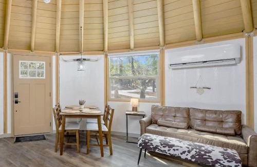 Canyon Lake House | Gentry- Luxury Yurt-Cabin - Family Glamping Canyon Lake w Private Hot Tub