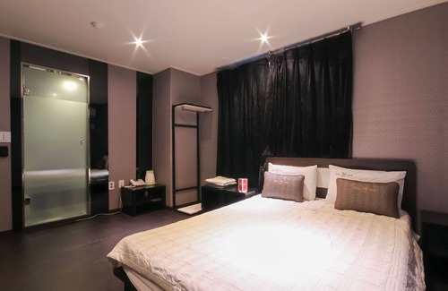 Somun Hotel | Geojedo Gohyeon The M