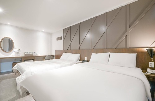 Geoje Hotel | Geojedo Jangseungpo Hotel Carara