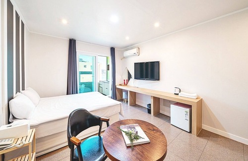 Irun-myeon Hotel | Geojedo Jisepo Wave