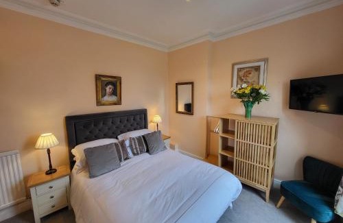 York House | Georges Place