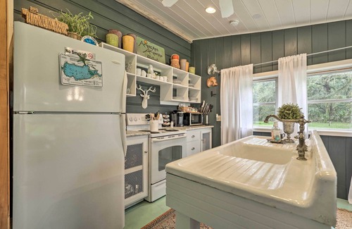 Georgetown Cottage | Georgetown Escape w/Slip: Boat Access Only