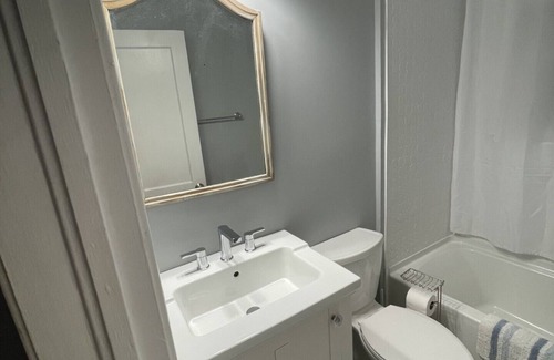 Georgetown House | Georgetown's "Hidden Gem"! A renovated Southern home 3 min from Front Street