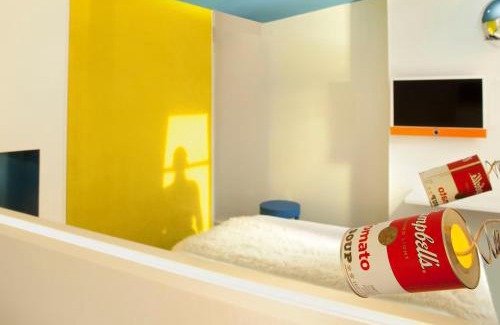 Quartier Sainte-Avoye Hotel | Georgette Hôtel & Restaurant