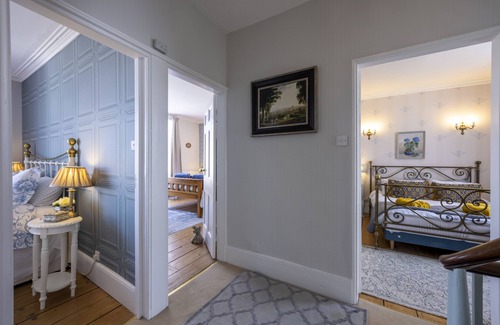 Herne Bay House | Georgian Home great for family Gatherings !