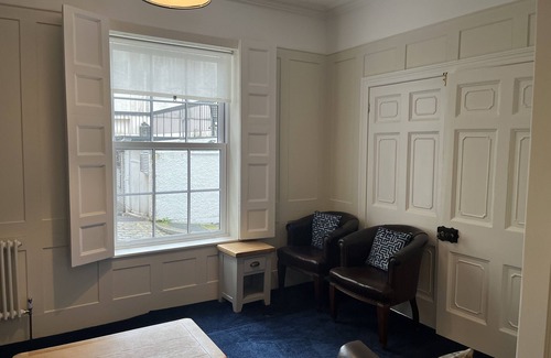 Plymouth House | Georgian property on the Barbican with parking