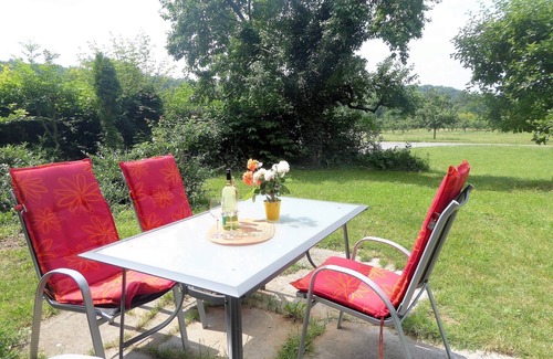 Volkach Apartment | Geräumige 85qm Ferienwohnung, rollstuhlgerecht