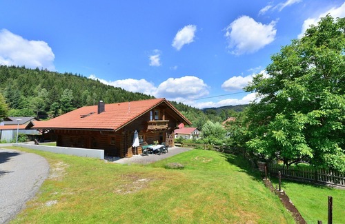 Regenhutte House | Geräumiges Ferienhaus mit Garten