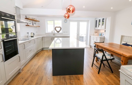 Edern House | GERALLT, pet friendly, character holiday cottage in Morfa Nefyn
