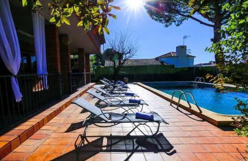 Cambrils Villa | GERANIS VILLA ONLY FAMILIES Planet Costa Dorada