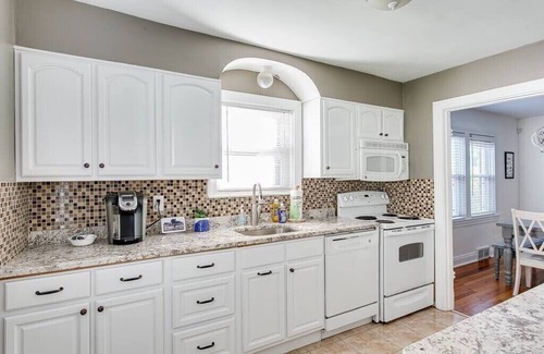 Germantown House | Germantown - Perfect for Groups