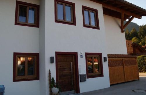 Garmisch-Partenkirchen House | Geroldsee Comfortable holiday residence