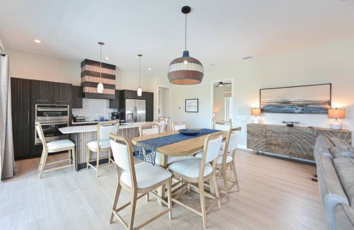 Siesta Key Condo | Gertrude's | 100% Private Resort-like home & pool, 500ft to private Siesta Key beach access!