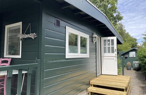 Sint Maartensvlotbrug House | Geschmackvoll Eingerichtetes Chalet mit Neuem Badezimmer, Wlan, Klimaanlage