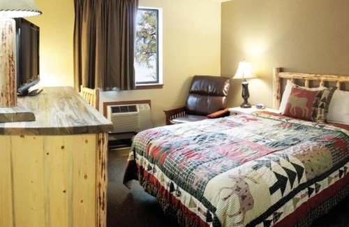 Ponderay House | Get Away From The City! Visit City Beach Park Just Minutes From Your Door