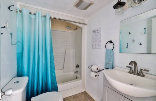Wallaces New Smyrna Apartment | Get away from it all at the Beach Hideaway
