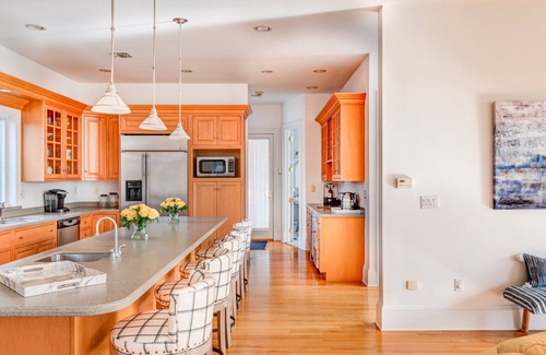 Shinnecock Hills House | Get out of the city, kick back and relax in Southampton!