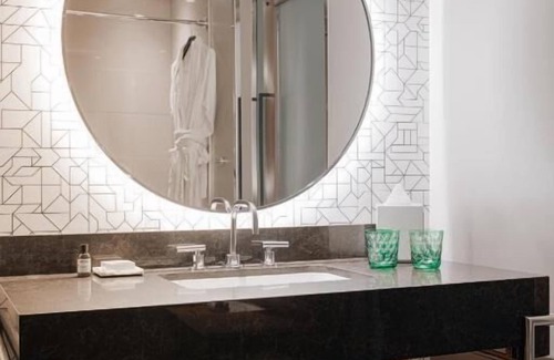 Florida Central Atlantic Coast Hotel | Get Ready for Blissful Getaway! Classy Unit Near Disney's Animal Kingdom!