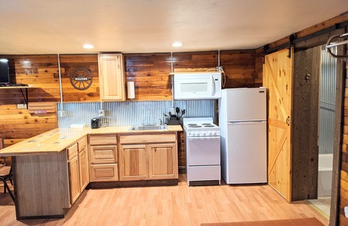 Whitetail Apartment | Getaway Cabin Lakeview Suite11🌅FULL kitchen🍳