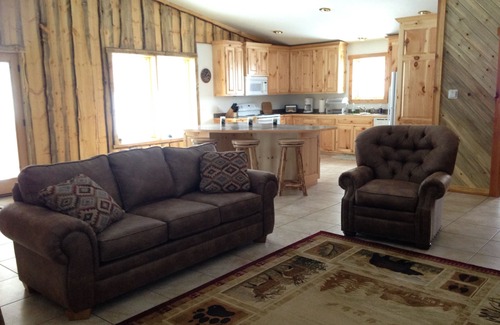 Dubois House | Getaway From it All on Top of the World (larry)