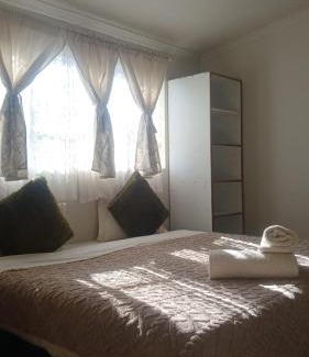Port Elizabeth House | GH REDPillars