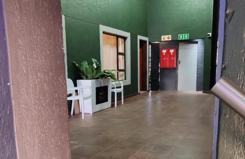 Tsantsabane House | Ghanga Guesthouse