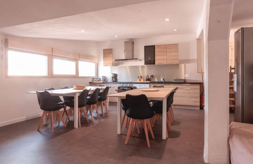 Saint-Etienne-sur-Chalaronne House | Gite de la Ruche - 15 people - PMR